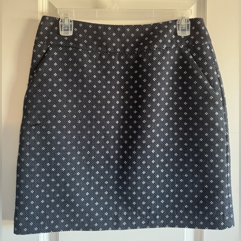 Ann Taylor Navy and White Pencil Skirt